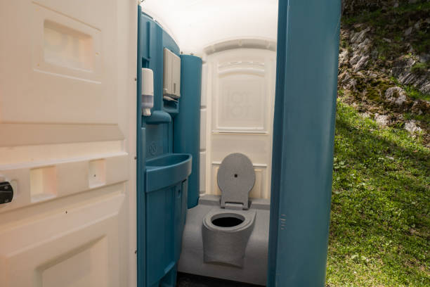 Portable Toilet Options We Offer in Smethport, PA